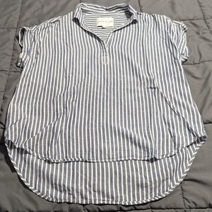 LOLA RIVER Women's Blue and White Striped Collared Shirt Size Large